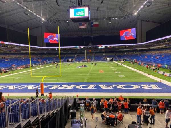 Alamodome, section: 144, row: 17, seat: 15