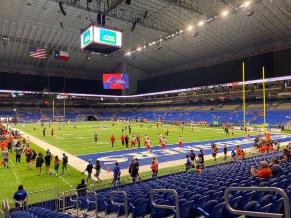 Alamodome, section: 104, row: 10, seat: 5