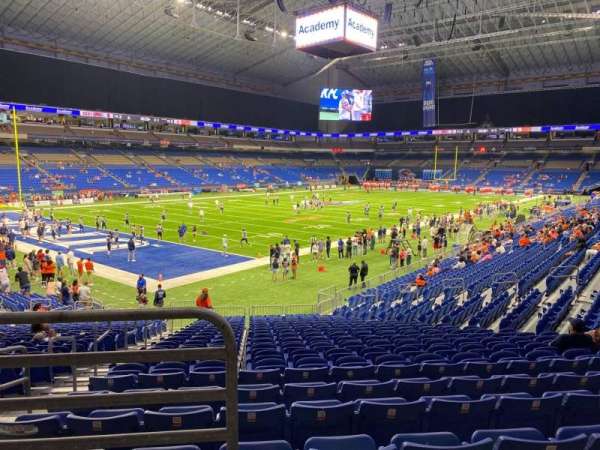 Alamodome, section: 118, row: 21, seat: 12