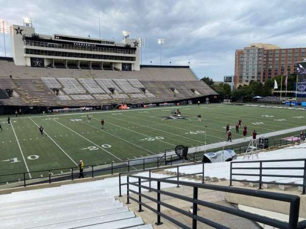 FirstBank Stadium, section: Q, row: 30, seat: 40