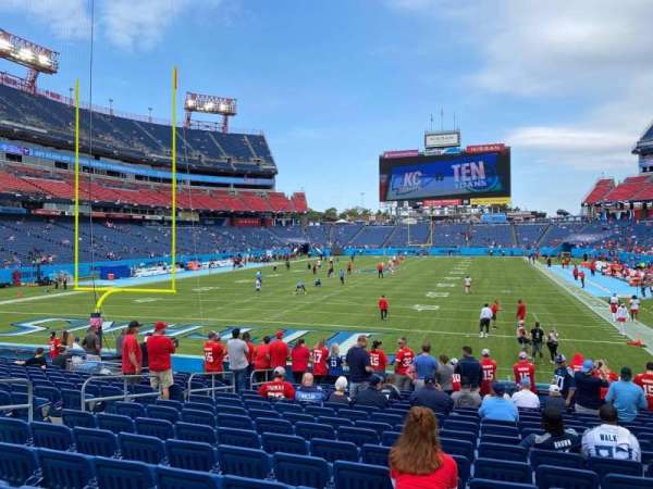 Nissan Stadium, section: 122, row: R, seat: 11