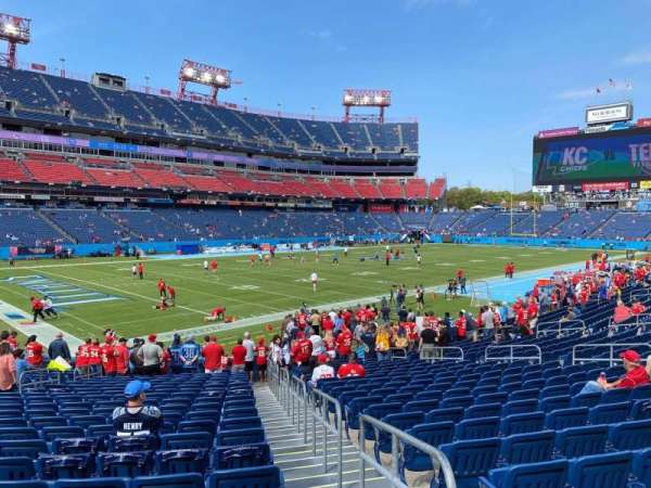 Nissan Stadium, section: 118, row: W, seat: 1