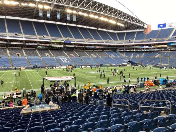 Lumen Field, section: 138, row: Y, seat: 9
