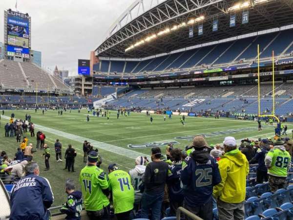 Lumen Field, section: 127, row: L, seat: 1