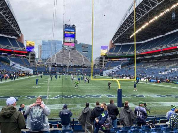 Lumen Field, section: 123, row: I, seat: 1