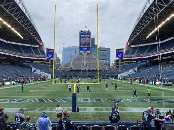 Lumen Field, section: 122, row: J, seat: 7