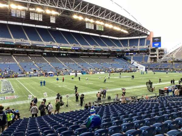 Lumen Field, section: 113, row: T, seat: 21