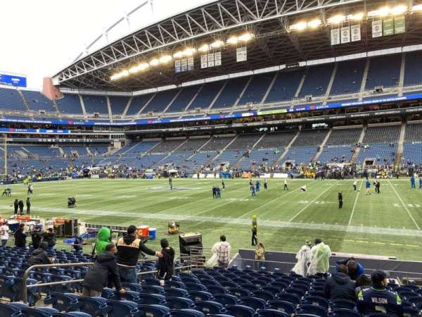 Lumen Field, section: 106, row: N, seat: 12