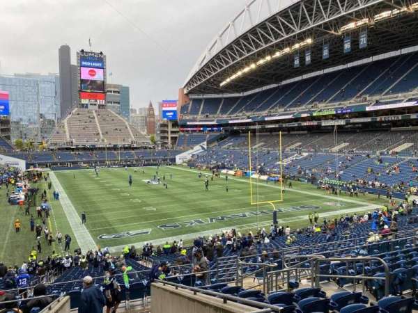 Lumen Field, section: 125, row: Jj, seat: 8