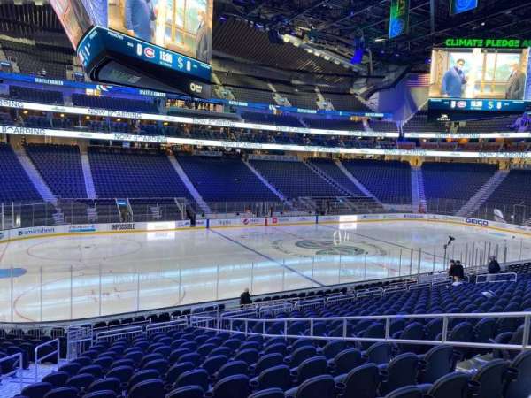 Climate Pledge Arena, section: 16, row: V, seat: 8