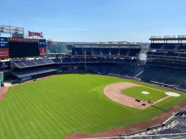 Nationals Park, section: 402, row: F, seat: 11