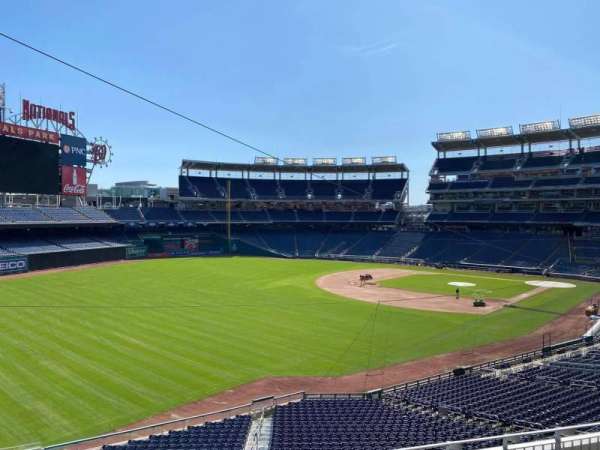 Nationals Park, section: 202, row: E, seat: 14