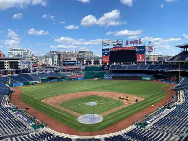 Nationals Park, section: Jefferson Suite 60, row: A, seat: 4