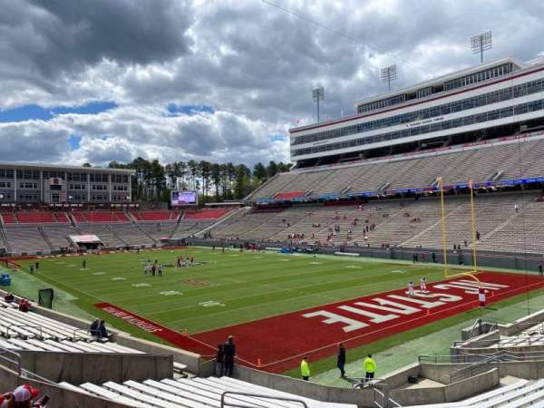 Carter-Finley Stadium, section: 226, row: G, seat: 5