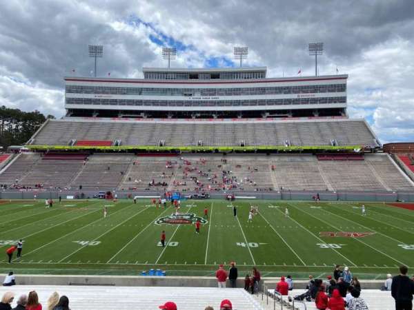 Carter-Finley Stadium, section: 4, row: Bb, seat: 27