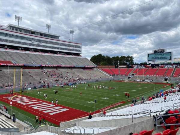 Carter-Finley Stadium, section: 210, row: F, seat: 14