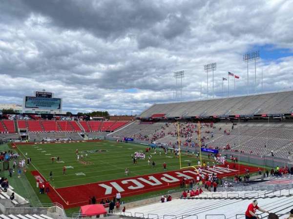 Carter-Finley Stadium, section: 214, row: F, seat: 17