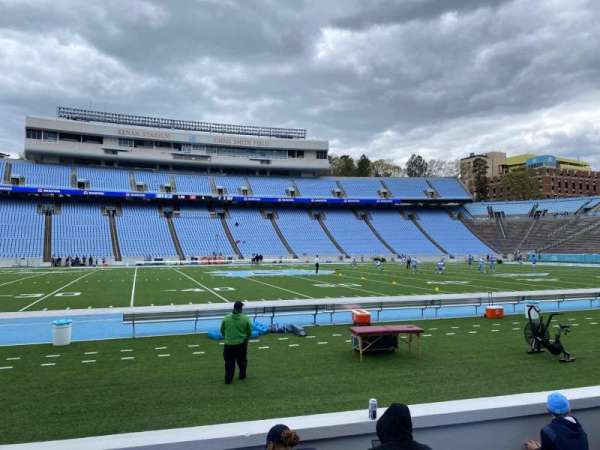 Kenan Memorial Stadium, section: 105, row: F, seat: 13