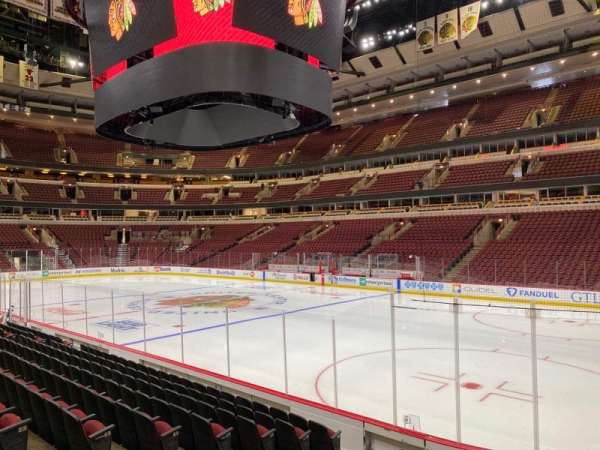 United Center, section: 109, row: 10, seat: 8