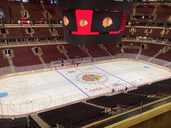 United Center, section: 320, row: 3, seat: 7