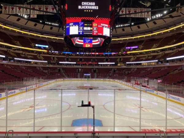 United Center, section: 106, row: 10, seat: 8