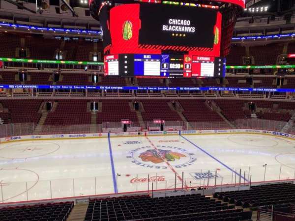United Center, section: 218, row: 2, seat: 8
