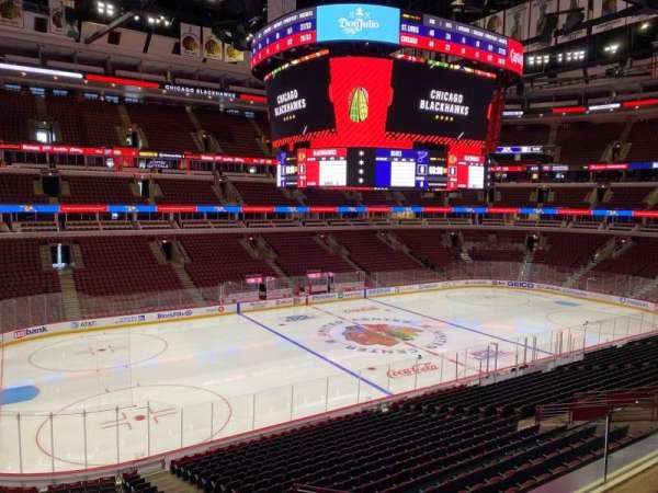 United Center, section: 220, row: 2, seat: 7