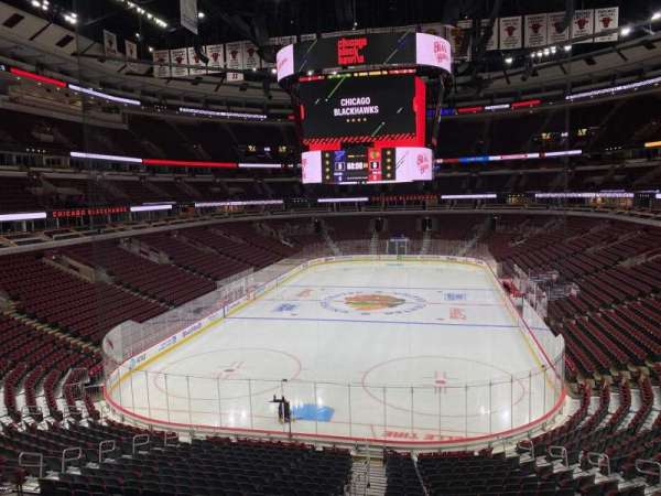 United Center, section: 208, row: 2, seat: 9