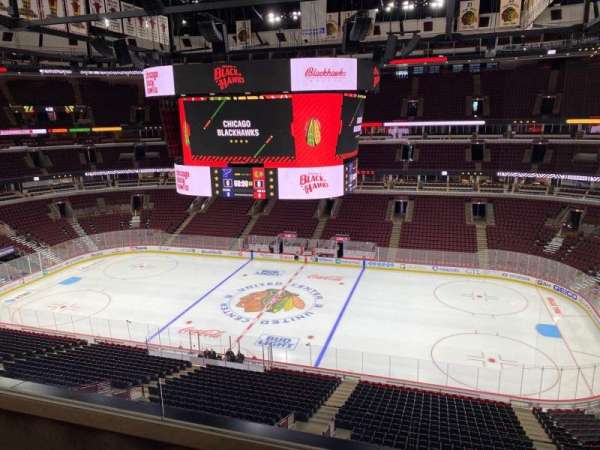 United Center, section: 316, row: 3, seat: 8