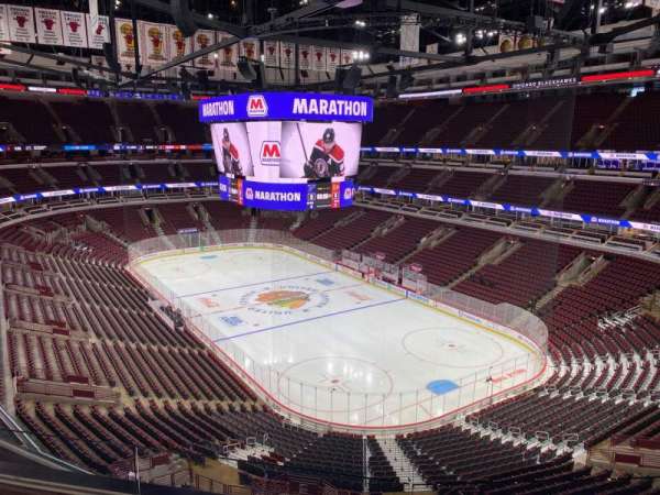 United Center, section: 312, row: 3, seat: 7