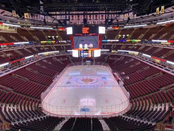 United Center, section: 309, row: 3, seat: 2