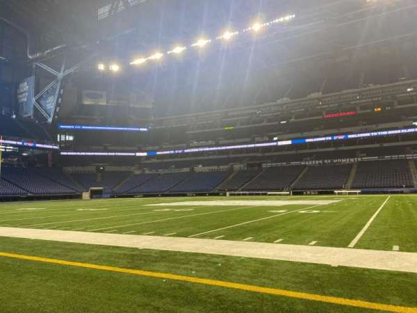Lucas Oil Stadium, section: Home Team Benches