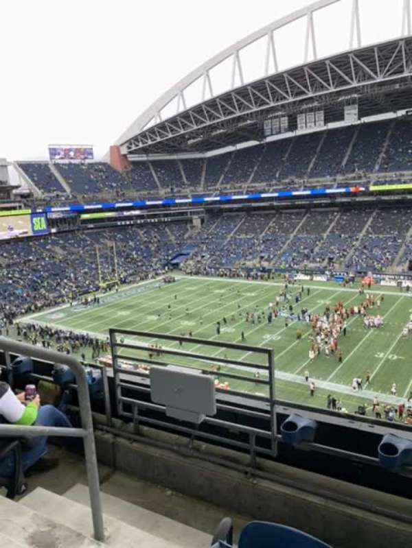 Lumen Field, section: 306, row: C, seat: 21