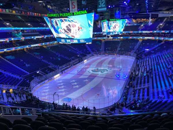 Climate Pledge Arena, section: 119, row: L, seat: 17
