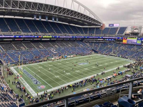 Lumen Field, section: 341, row: E, seat: 8