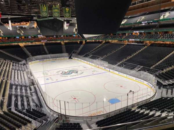 Climate Pledge Arena, section: 122, row: D, seat: 7