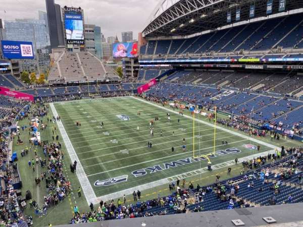 Lumen Field, section: 325, row: A, seat: 10