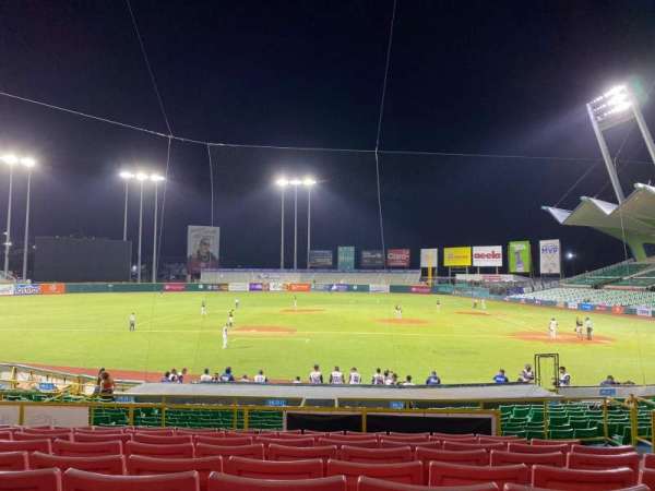 Hiram Bithorn Stadium, section: Preferencia 9, row: J, seat: 6