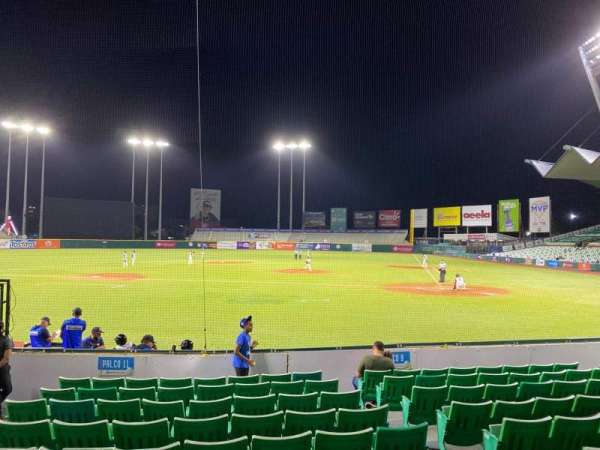 Hiram Bithorn Stadium, section: Palco 9, row: J, seat: 5