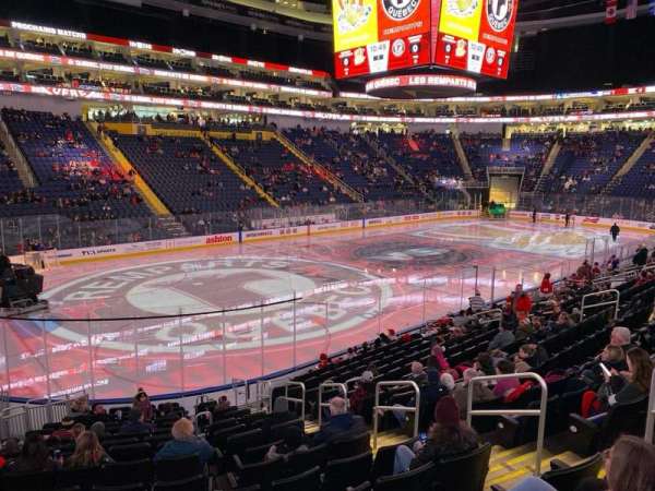 Centre Vidéotron, section: 104, row: Hh, seat: 6