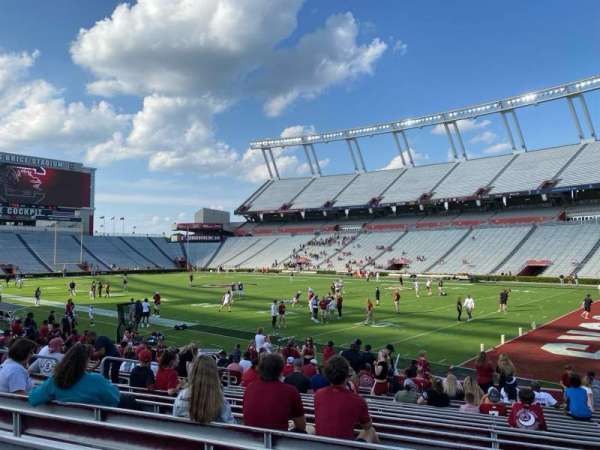 Williams-Brice Stadium, section: 9, row: 18, seat: 20