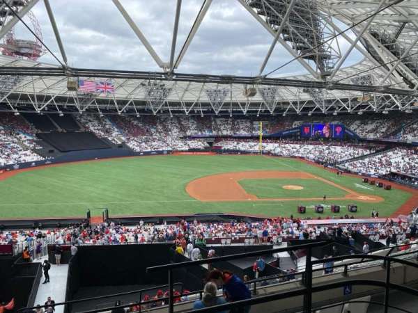 London Stadium, section: 202, row: 61, seat: 625