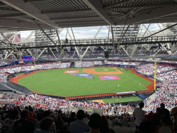 London Stadium, section: 243, row: 72, seat: 226
