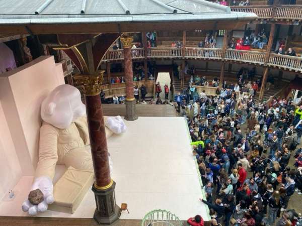 Globe Theatre at Shakespeare's Globe, section: Upper Gallery Bay N, row: E, seat: 2