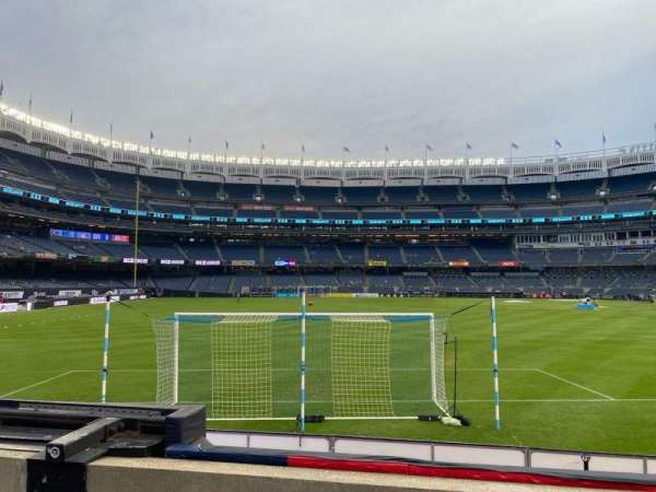 Yankee Stadium, section: 135, row: 3, seat: 13
