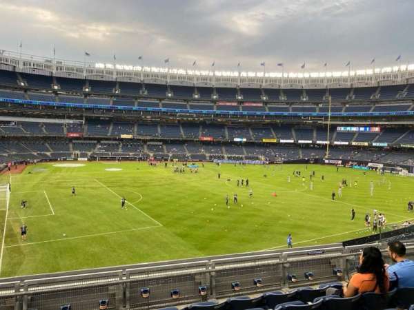 Yankee Stadium, section: 206, row: 6, seat: 11