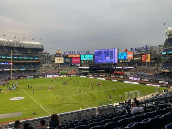 Yankee Stadium, section: 216, row: 10, seat: 12