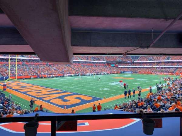 JMA Wireless Dome, section: 105, row: S, seat: 9