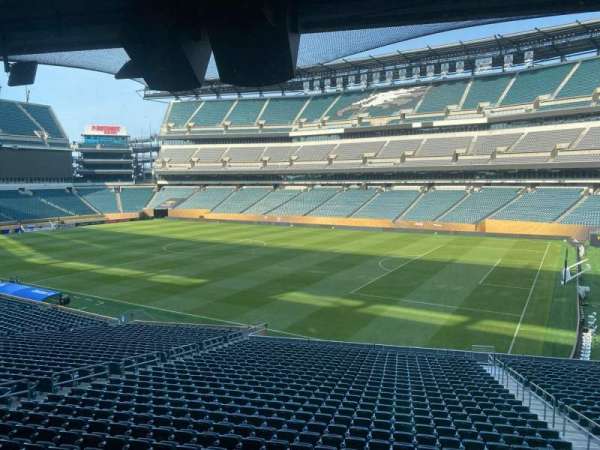 Lincoln Financial Field, section: suite 68, row: 1, seat: 3