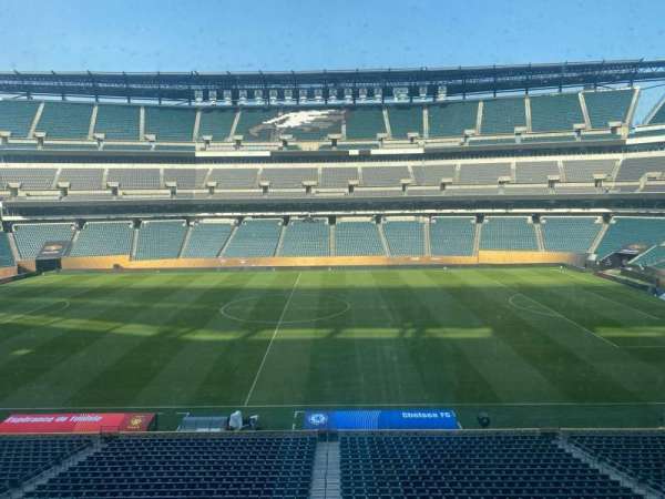 Lincoln Financial Field, section: presidents club, row: 2, seat: 5